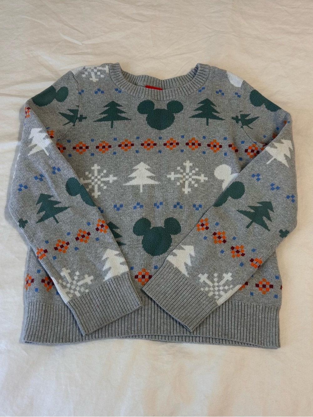 Disney MICKEY MOUSE Holiday Pullover Christmas Sweater Kids Size Medium (8)